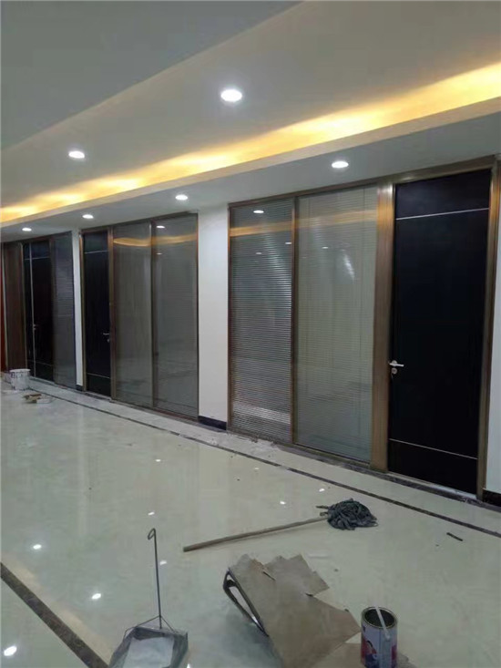 武漢辦公室玻璃隔斷