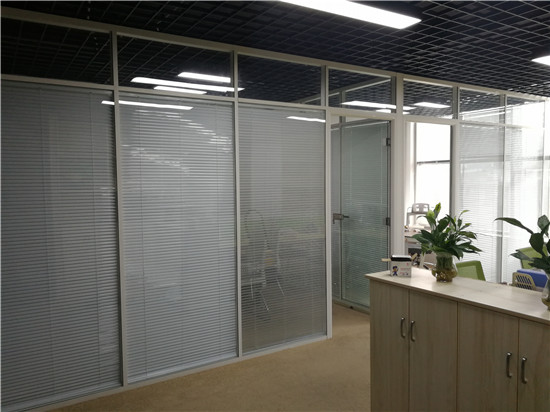 武漢活動(dòng)隔斷價(jià)格