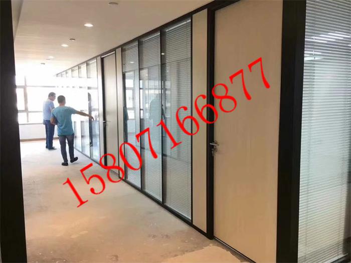 武漢辦公室玻璃隔斷廠家